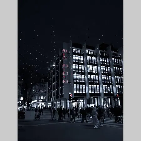 Turicum Mit Balkon Und Parkplatz Апартаменти *