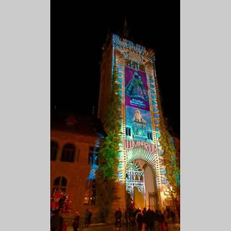 Turicum Mit Balkon Und Parkplatz Apartment