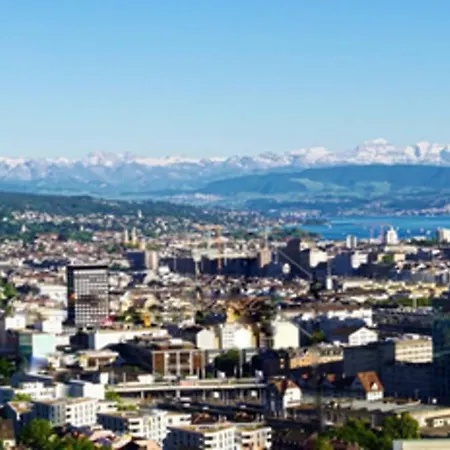 Turicum Mit Balkon Und Parkplatz