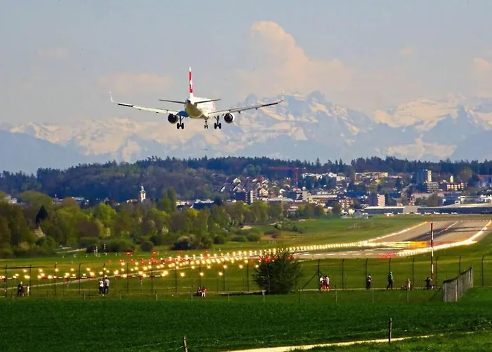 Turicum Mit Balkon Und Parkplatz * Ζυρίχη