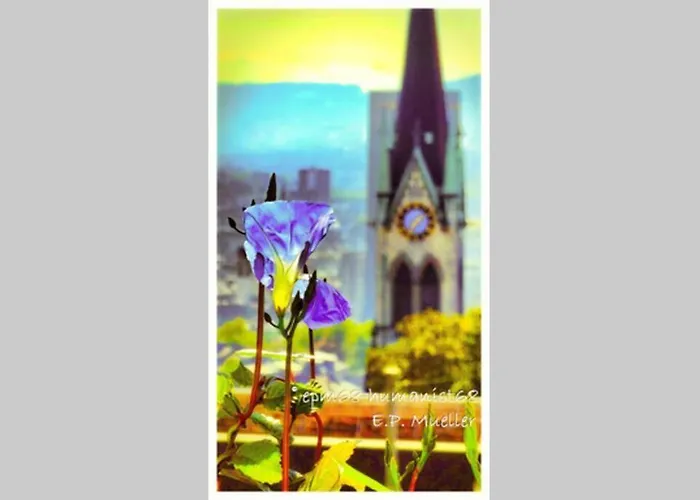 Turicum Mit Balkon Und Parkplatz チューリッヒ